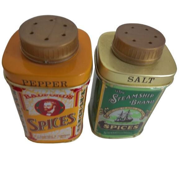 Vintage Steamship Brand Salt and Pepper Shakers Set of 2 - Picture 3 of 6